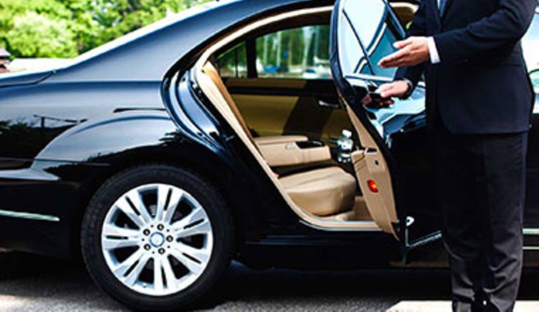 FleetPartners expands its corporate car, staff-bus sharing services FleetPartners, Car hire