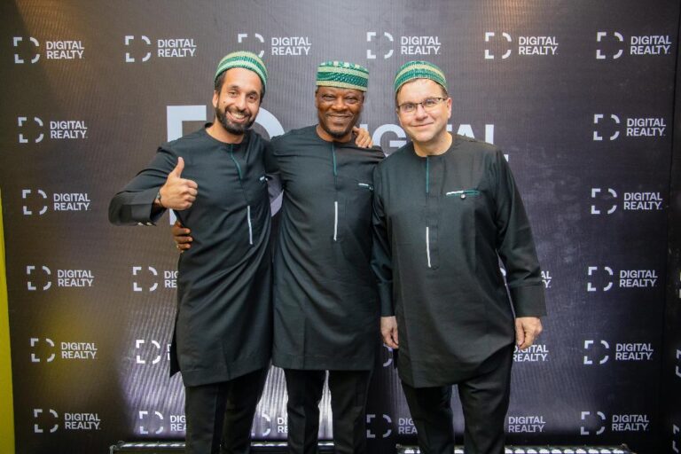 Dimitris Skalidis, Engr. Ikechukwu Nnamani, Mike Hollands
