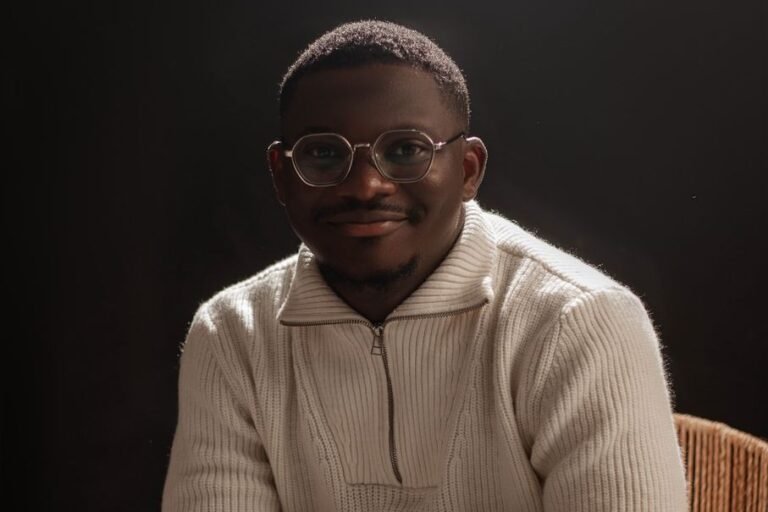Nigerian launches tool that estimates how inflation has shrunk salaries since 2023